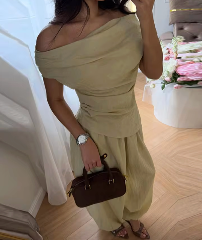 Eloise - Conjunto elegante con hombros descubiertos