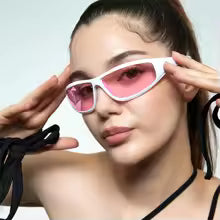 Kairo – Gafas de sol Y2K futuristas